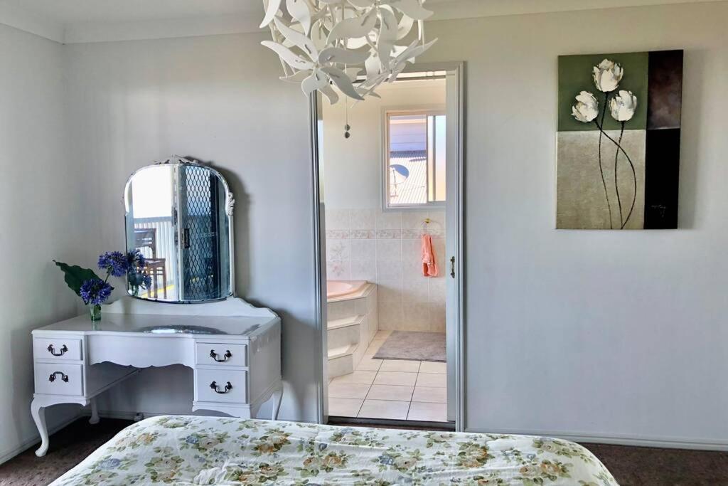 Mountain Living With Ocean Views Villa Mount Tamborine Eksteriør billede